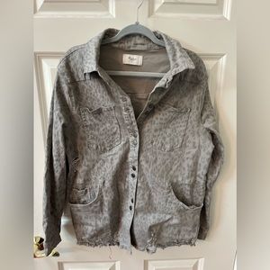 KanCan Signature from Buckle Leopard Print Jacket